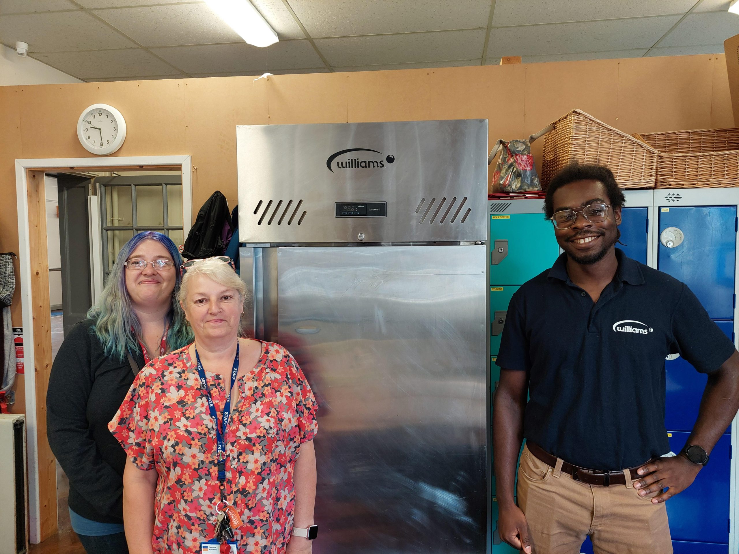 Williams donates fridge to local school’s food bank