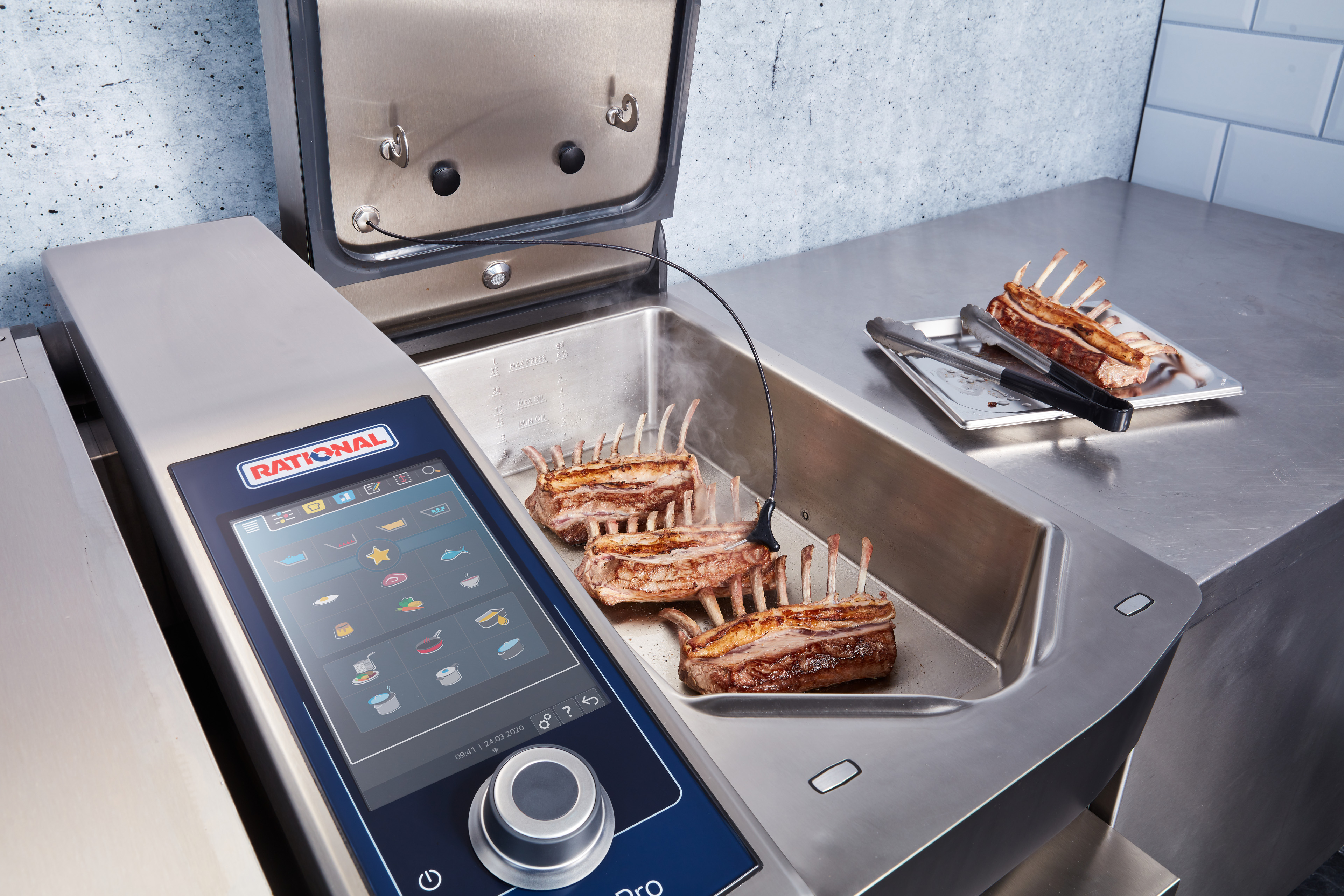 iVarioBoost: maximum power and precision cooking with Rational’s new iVario Pro