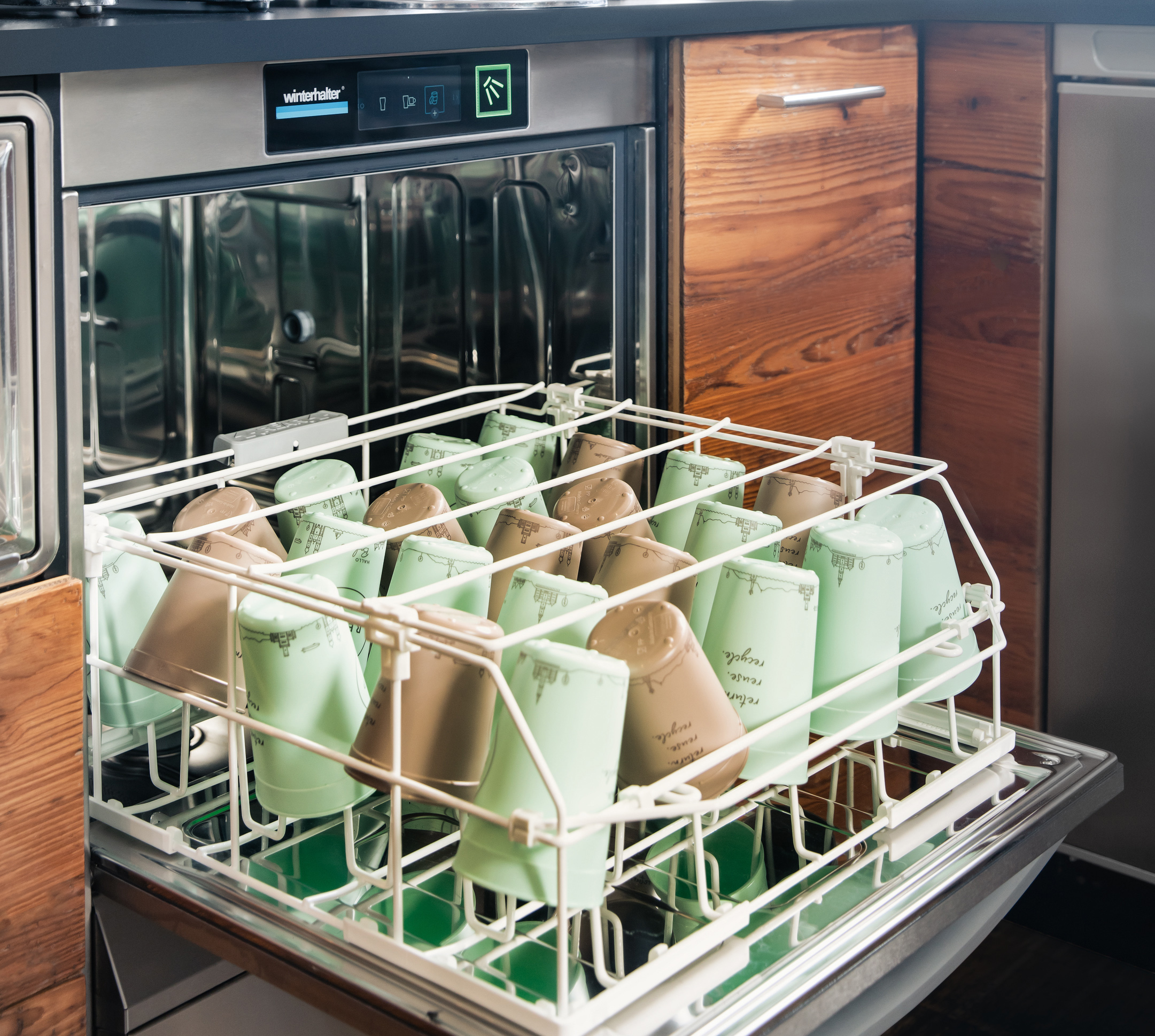 Reduce waste with Winterhalter’s new plastic cup wash system